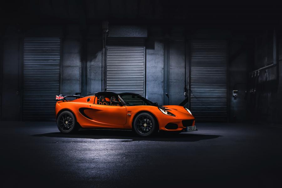  Lotus Elise Cup 250 2017 года  (UK) (фото 36 из 46)